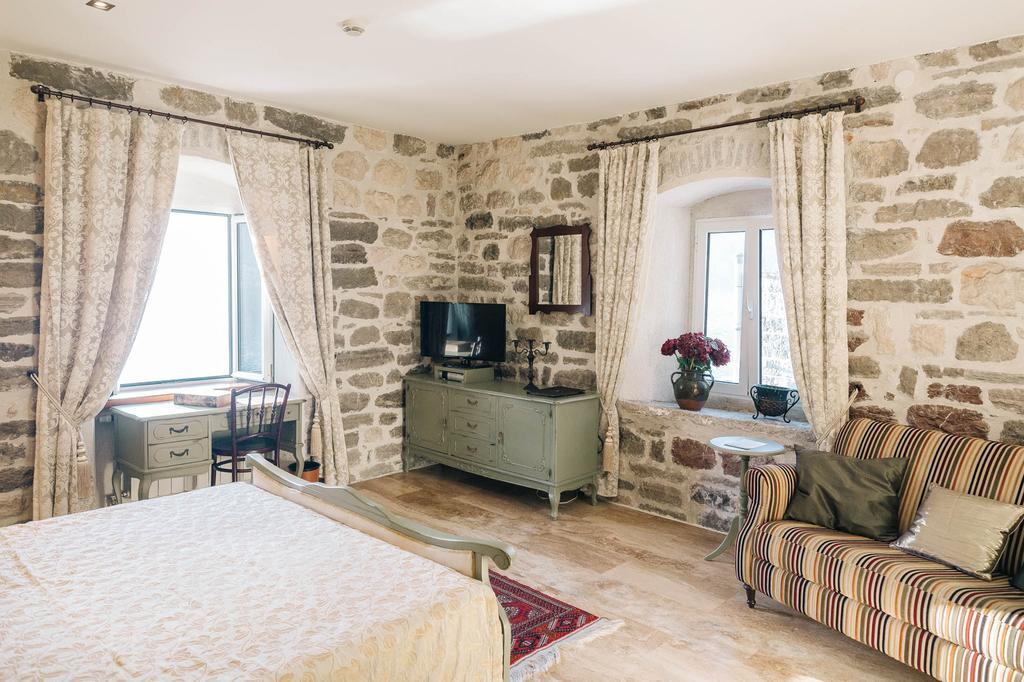Palazzo Radomiri Heritage Boutique Hotel Kotor Room photo