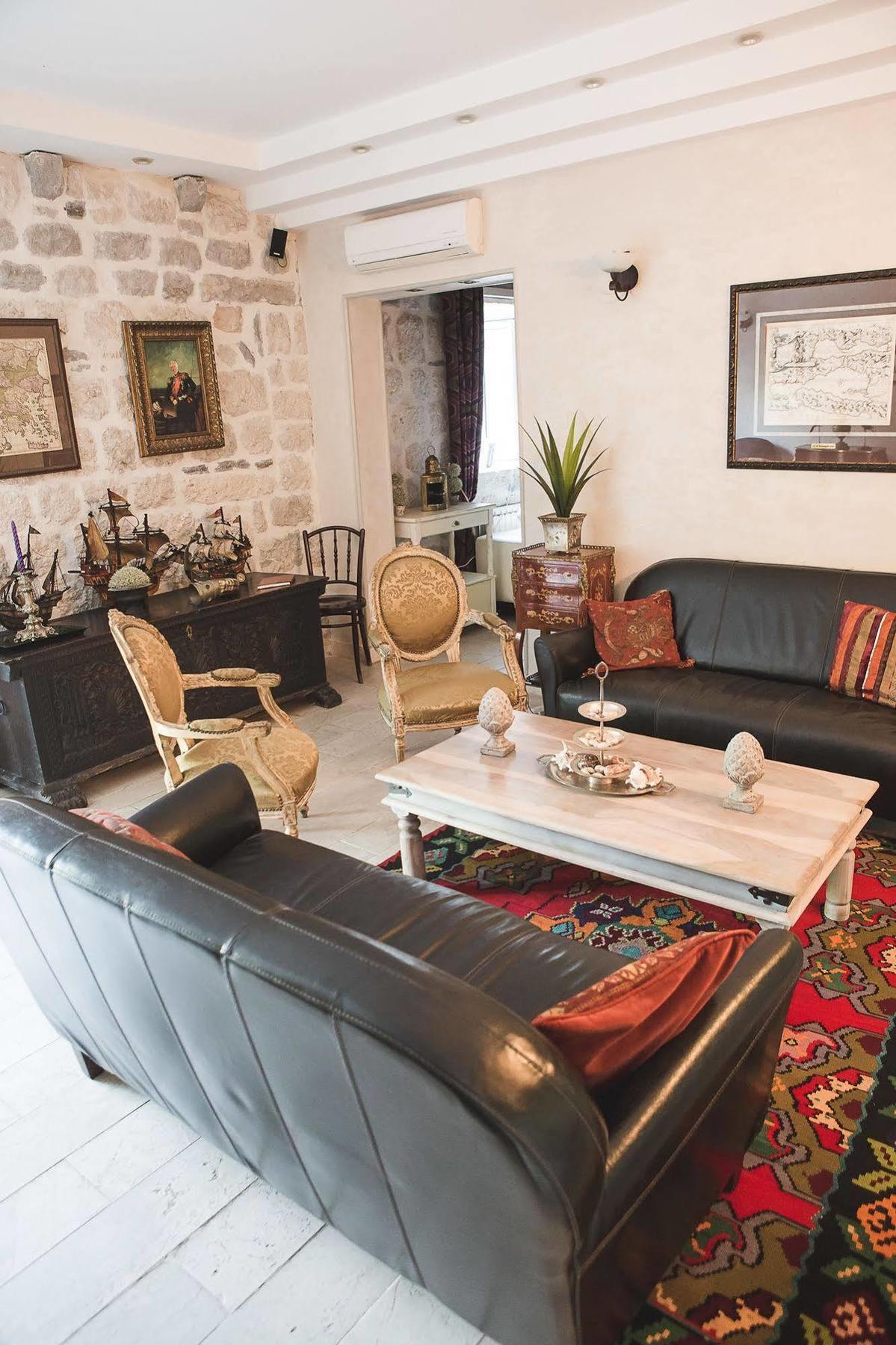 Palazzo Radomiri Heritage Boutique Hotel Kotor Exterior photo